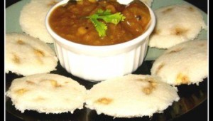 Coconut Paneer Stuffed Sweet Idli (Pura Dia Idli)